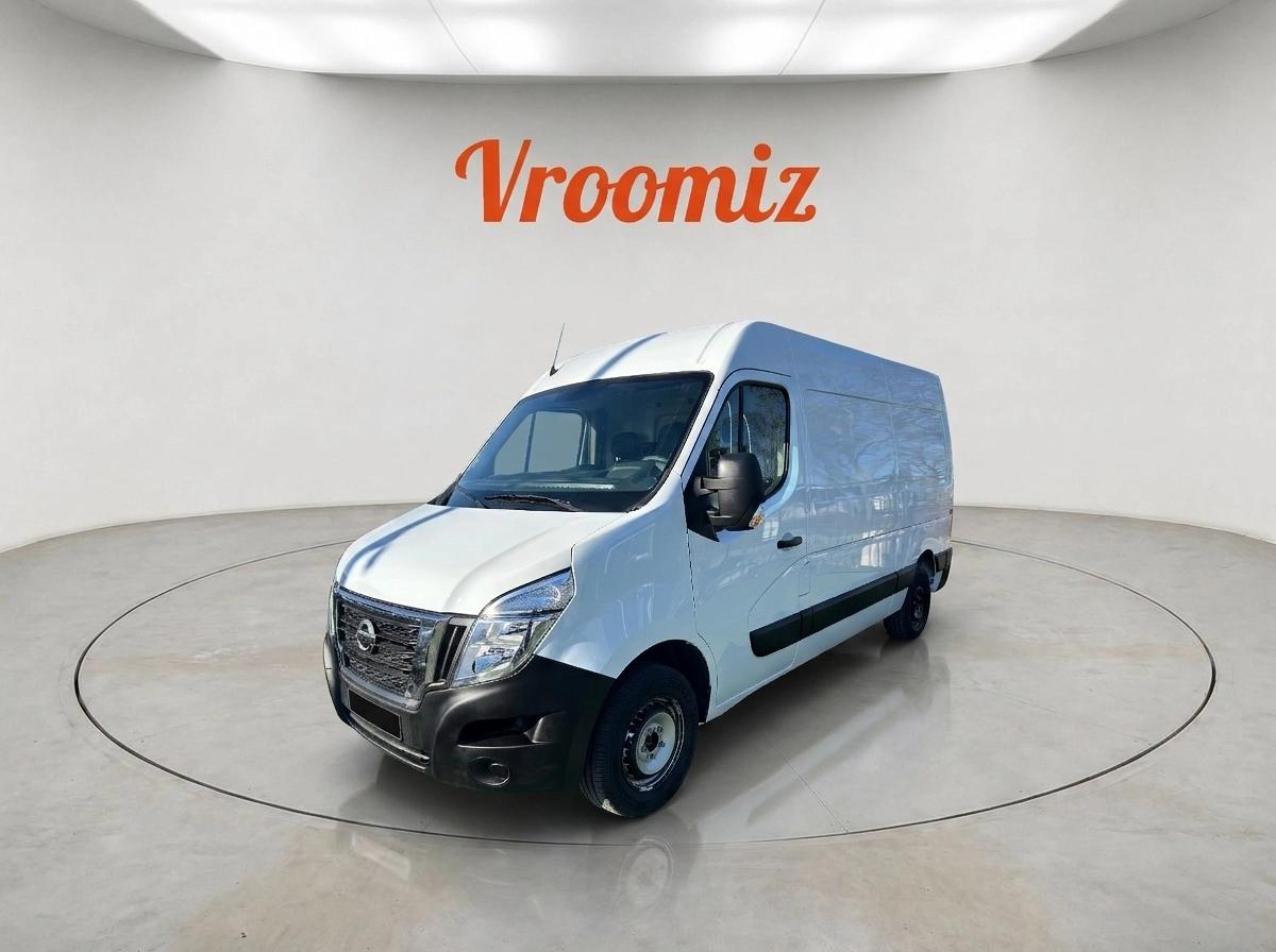 Nissan Interstar Vu