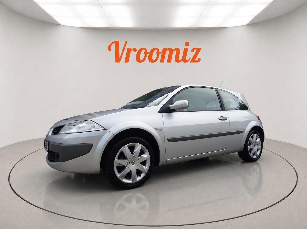 RENAULT Megane