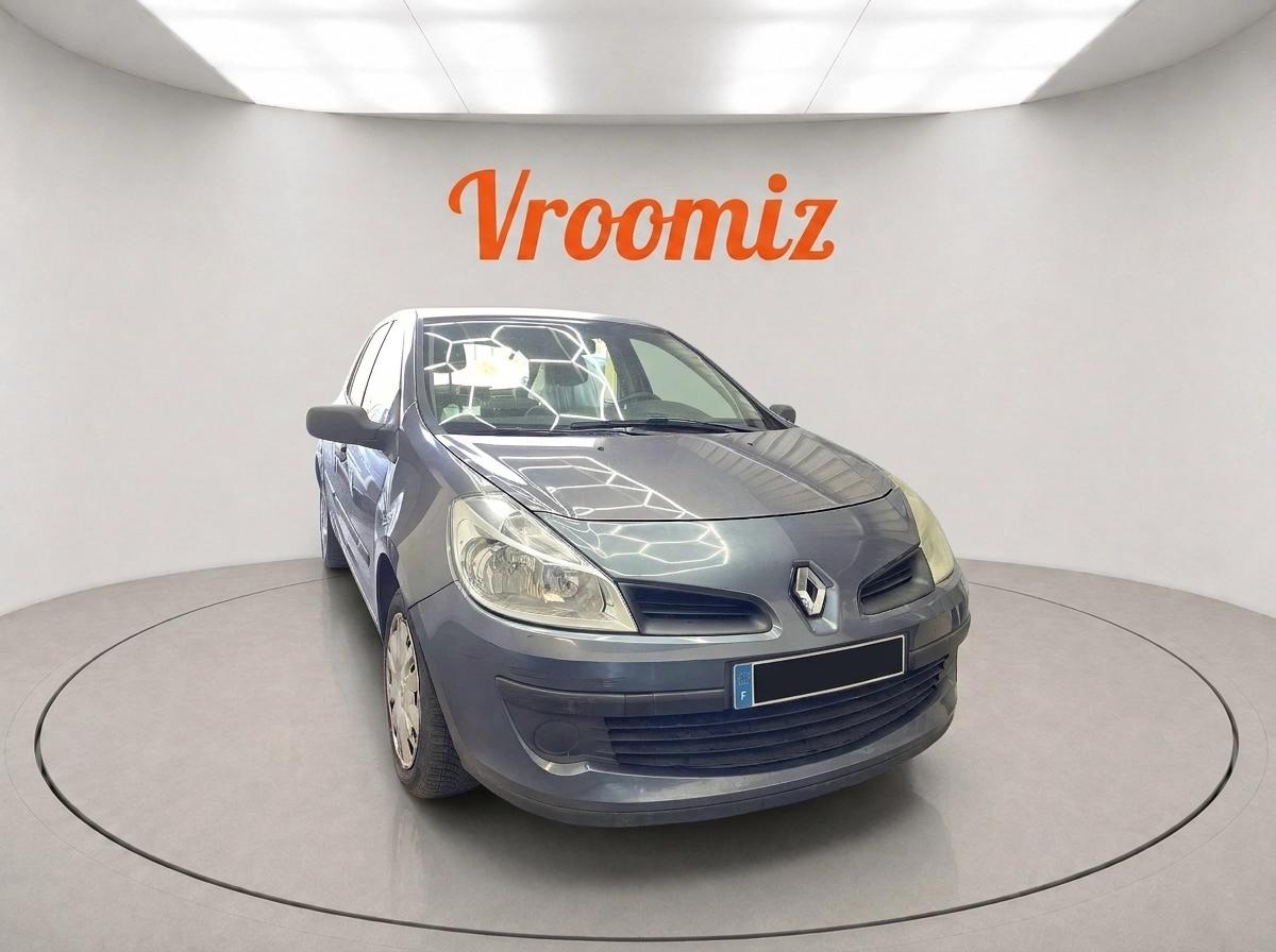 RENAULT Clio