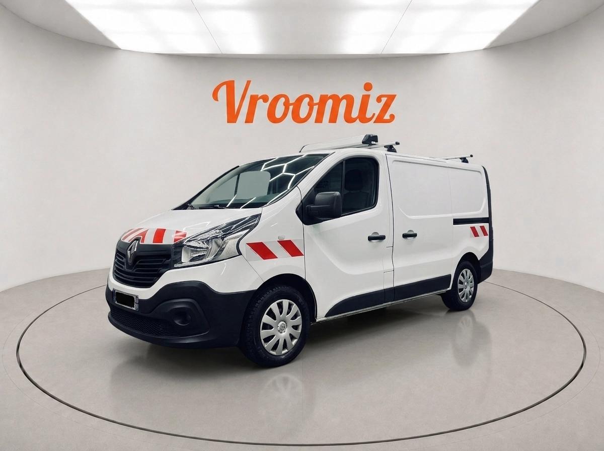 RENAULT Trafic