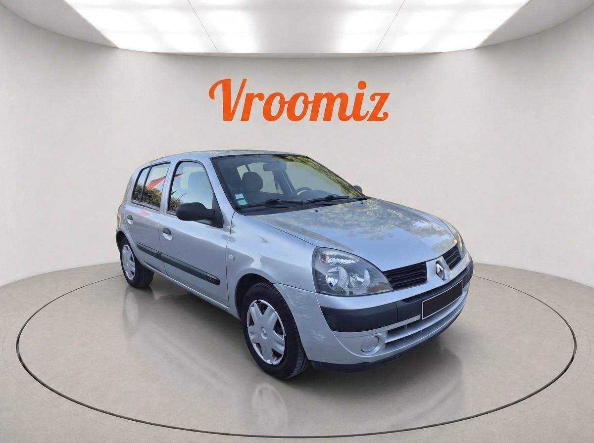 RENAULT Clio