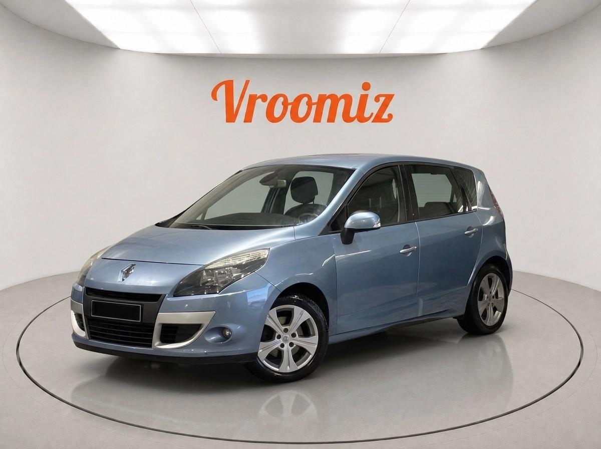 RENAULT Scenic