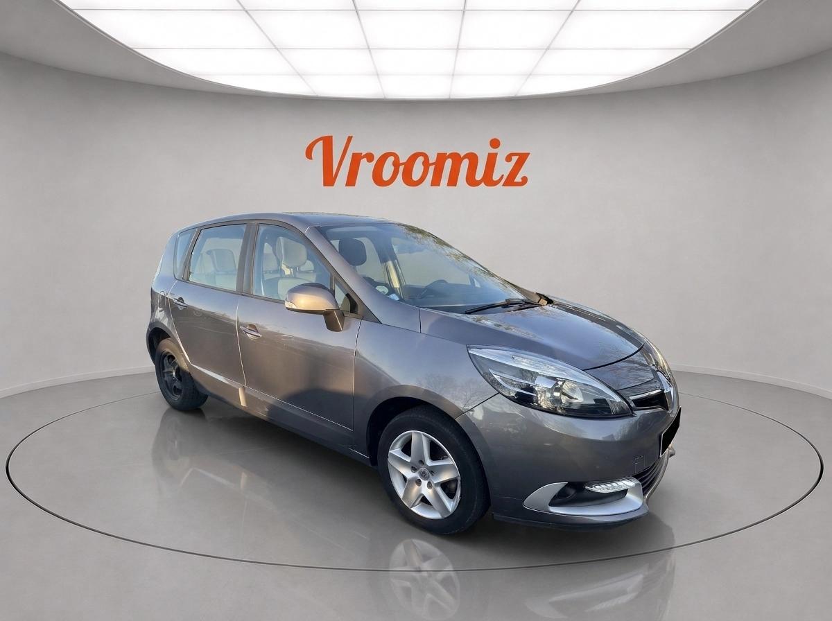 RENAULT Scenic