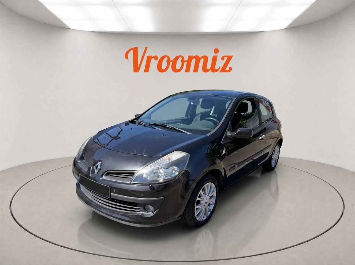 RENAULT Clio