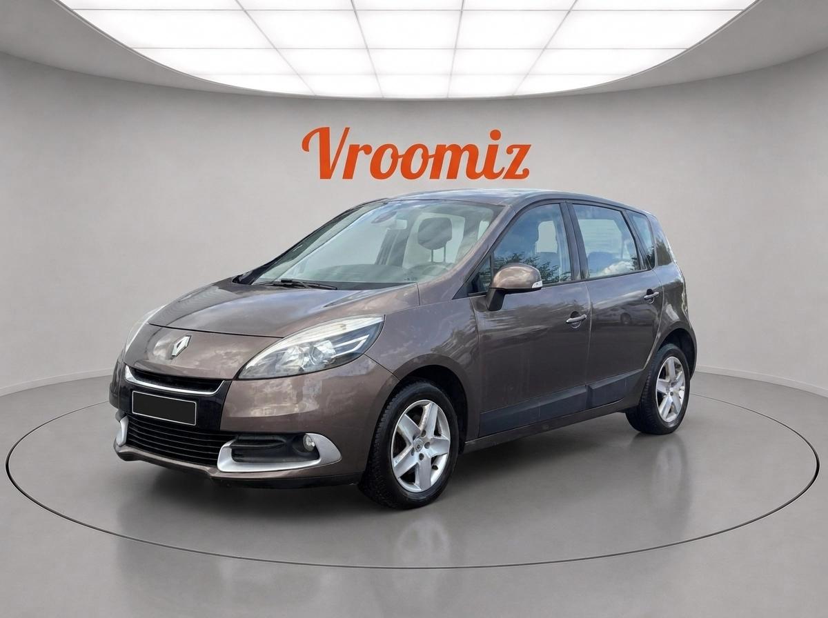 RENAULT Scenic