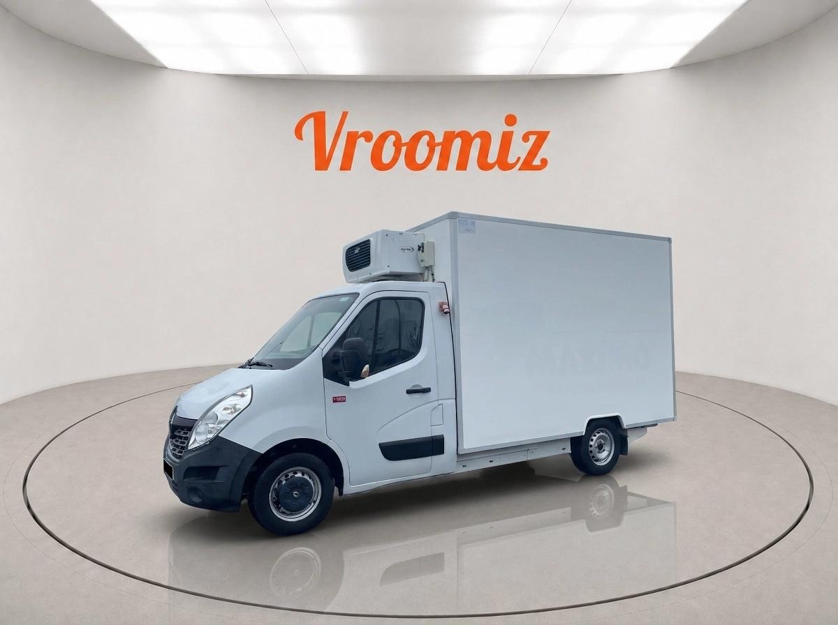 RENAULT Master