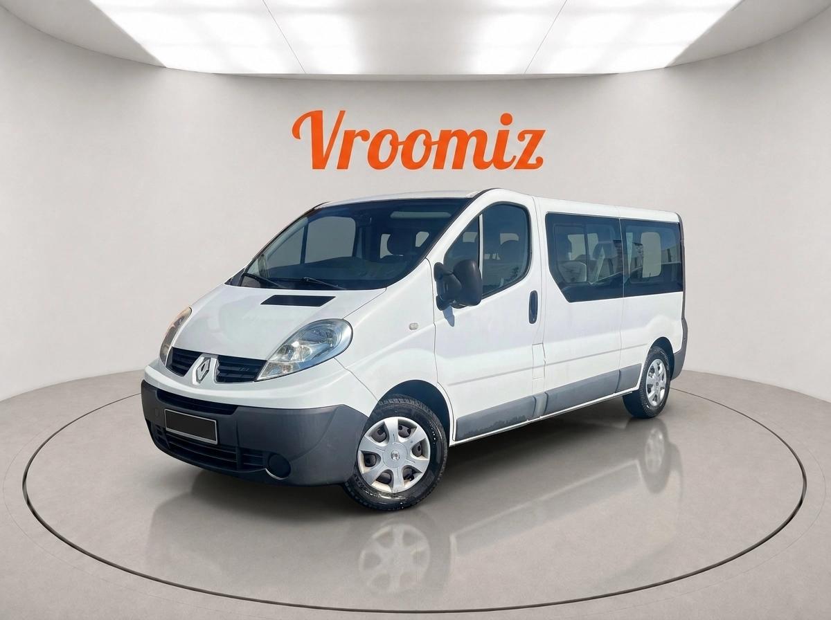 RENAULT Trafic