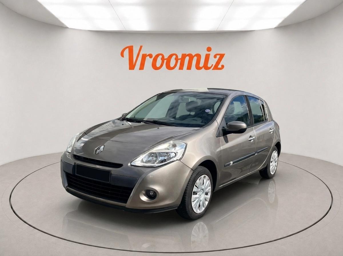 RENAULT Clio