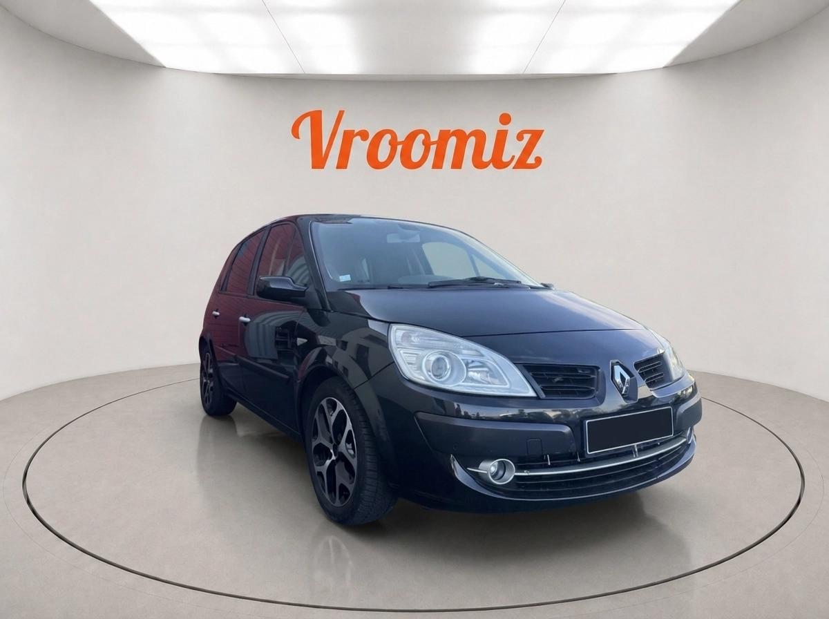 RENAULT Scenic