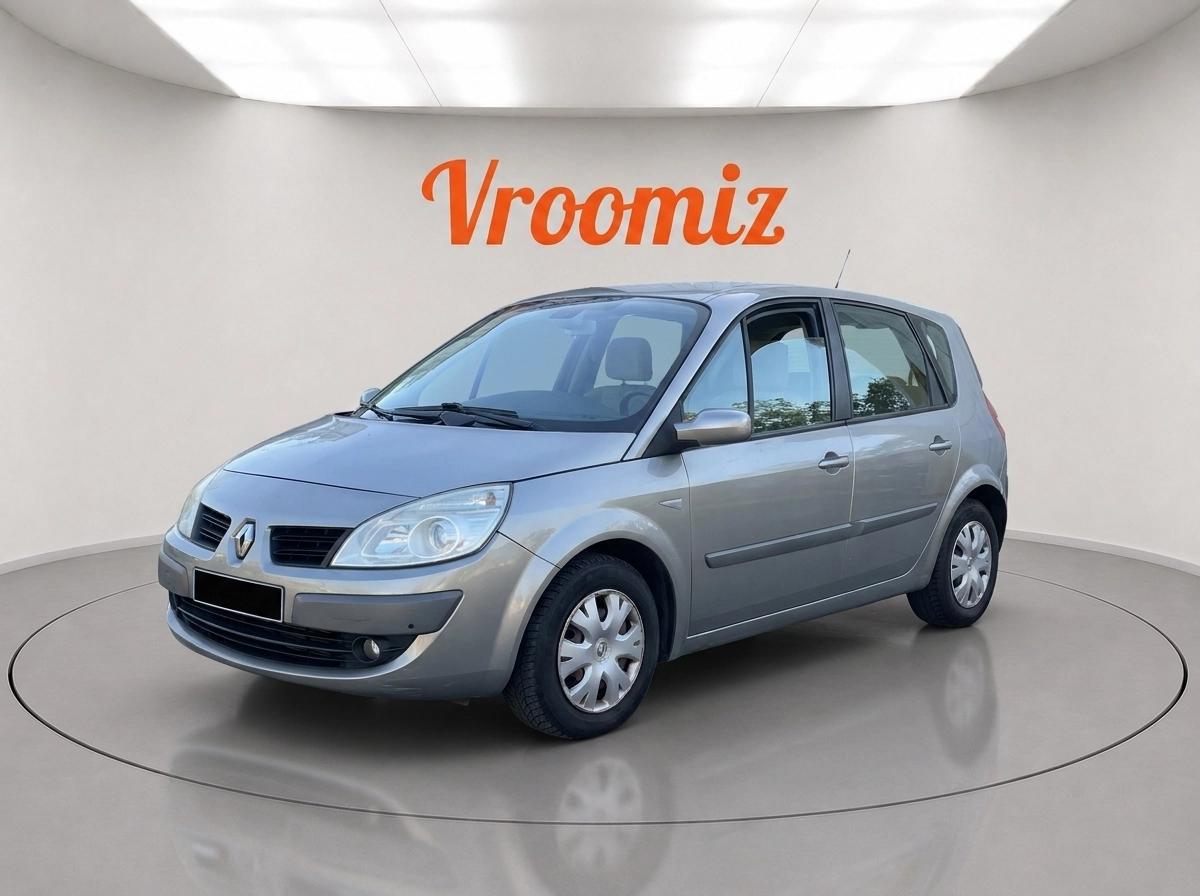 RENAULT Scenic