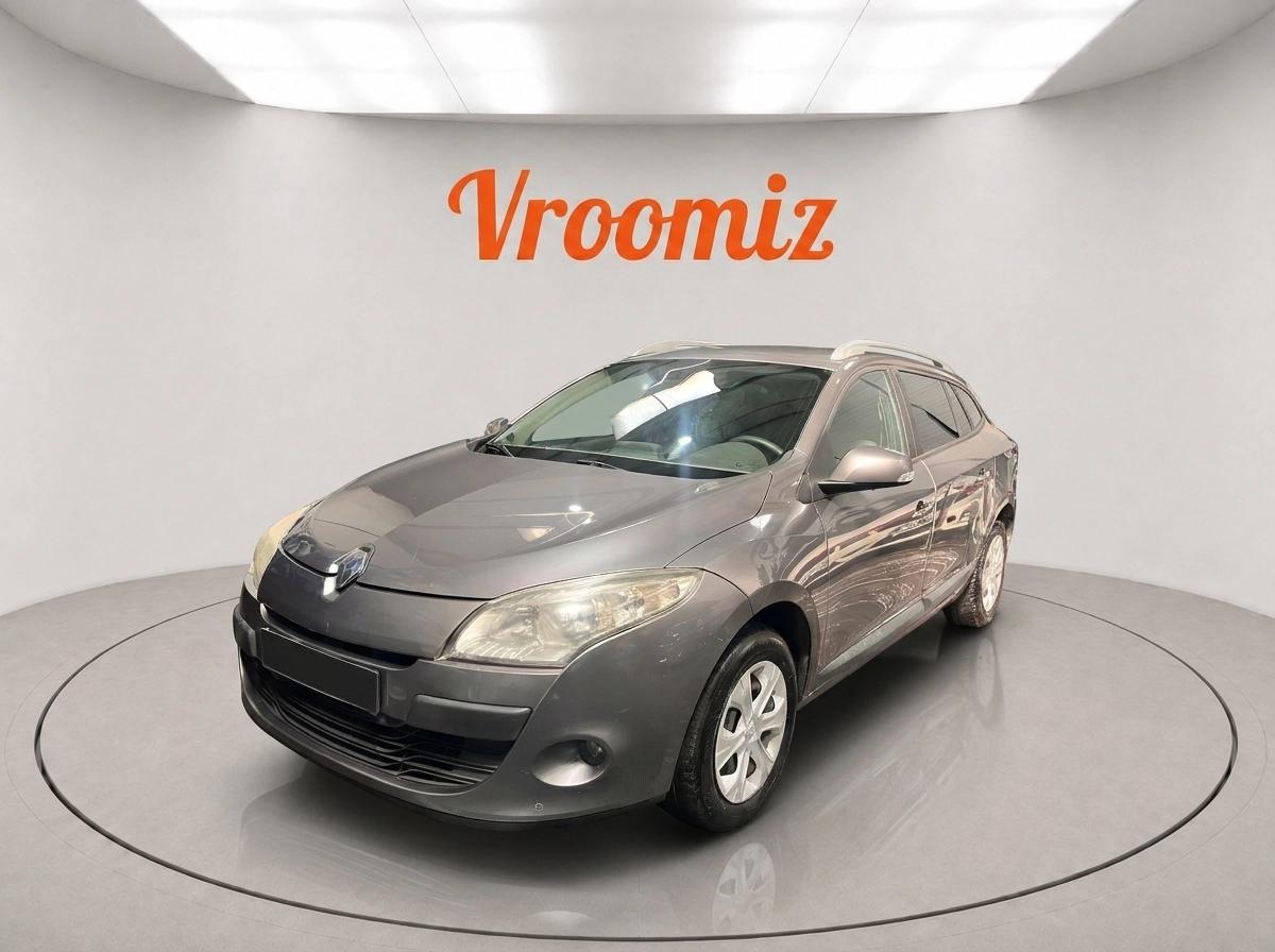 RENAULT Megane
