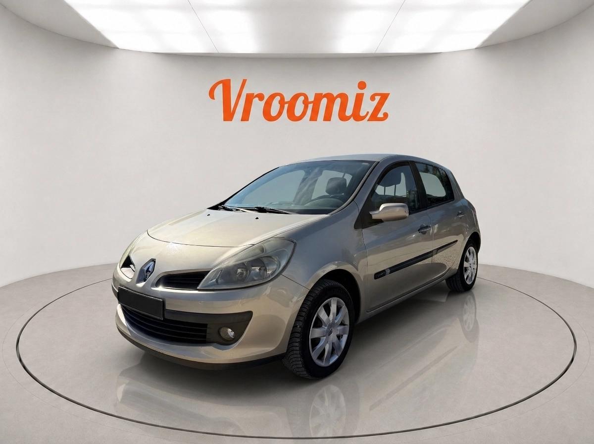 RENAULT Clio