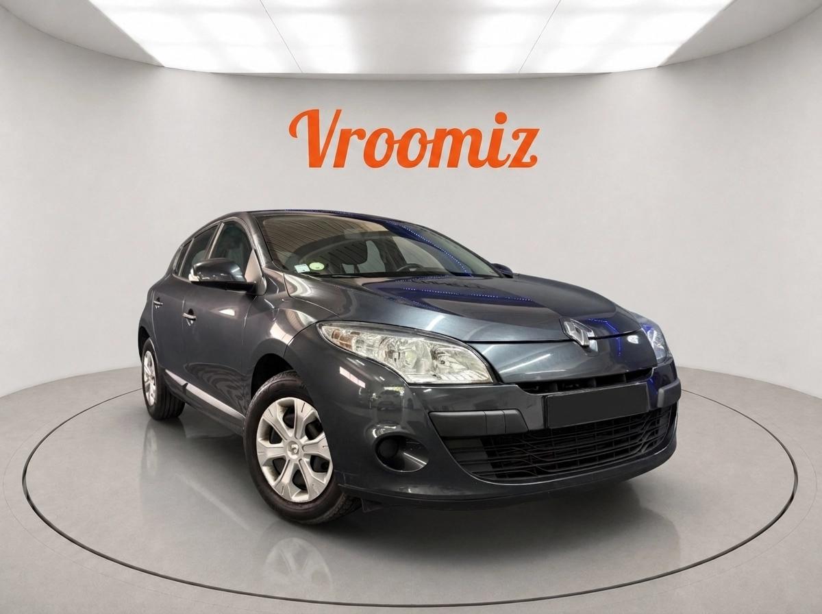 RENAULT Megane