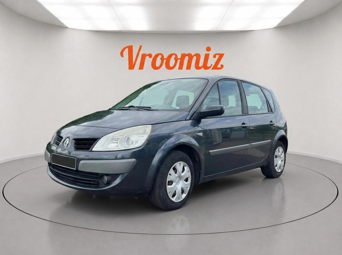 RENAULT Scenic