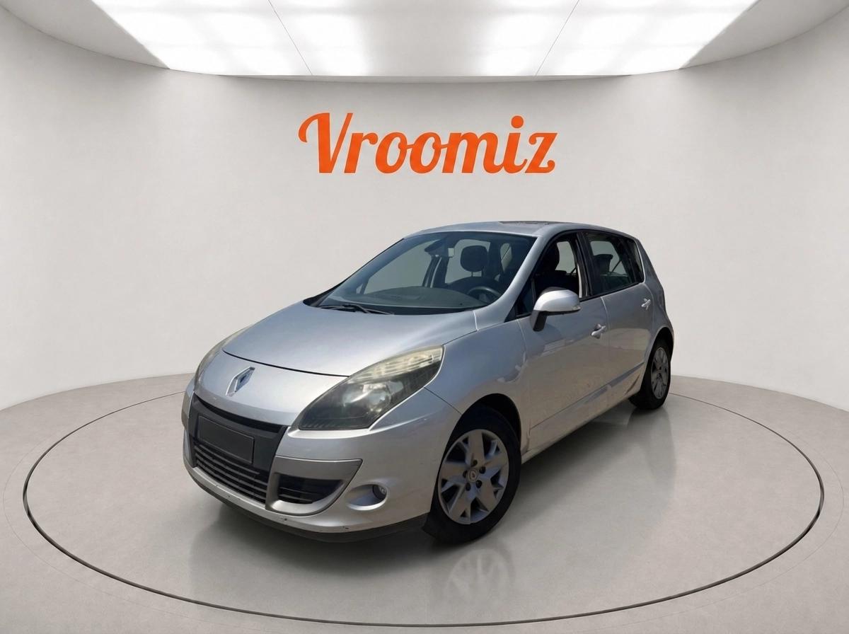 RENAULT Scenic
