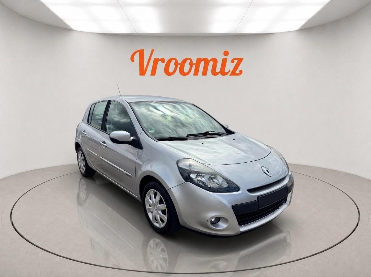 RENAULT Clio