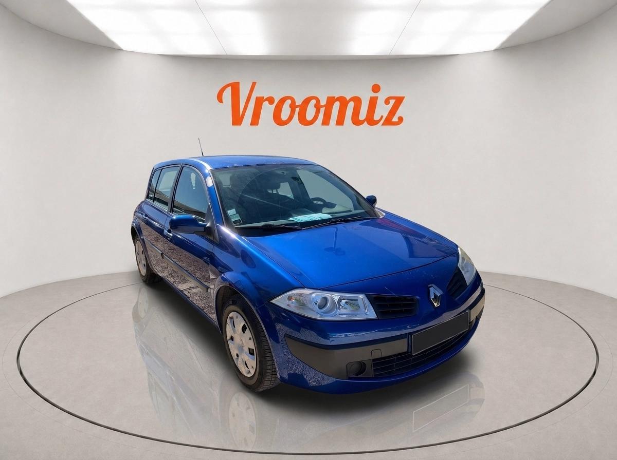 RENAULT Megane