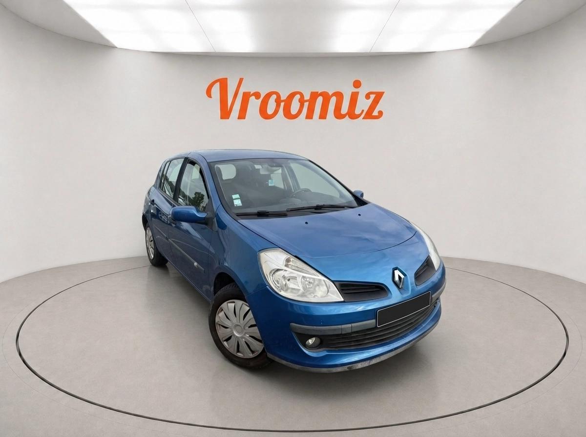 RENAULT Clio