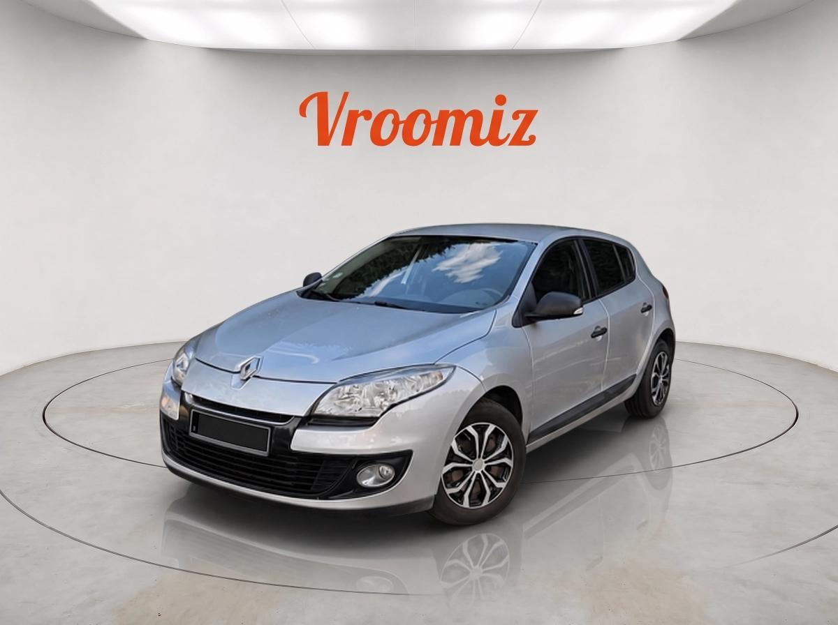 RENAULT Megane