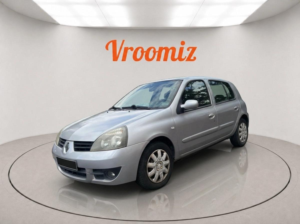 RENAULT Clio