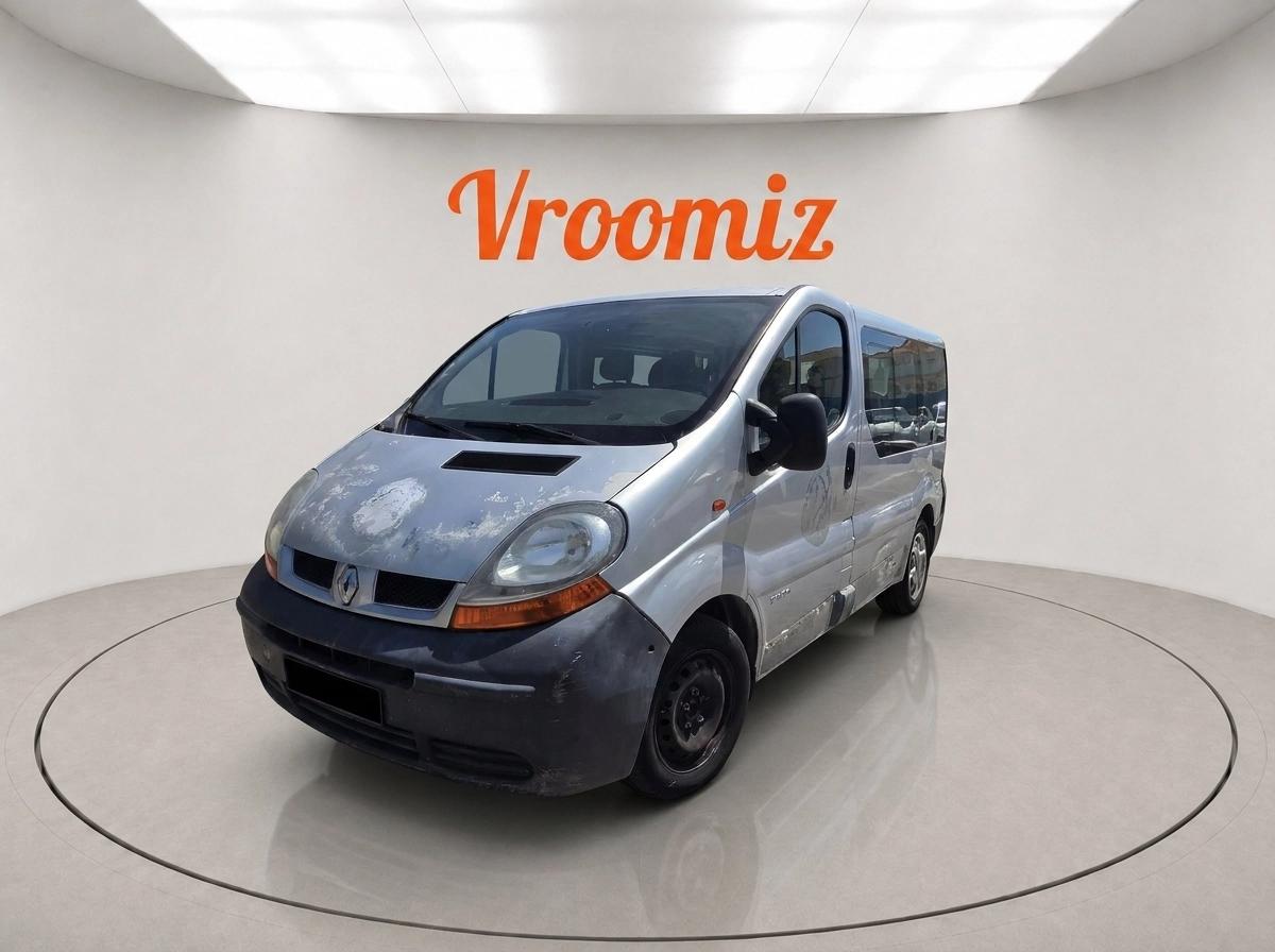 RENAULT Trafic