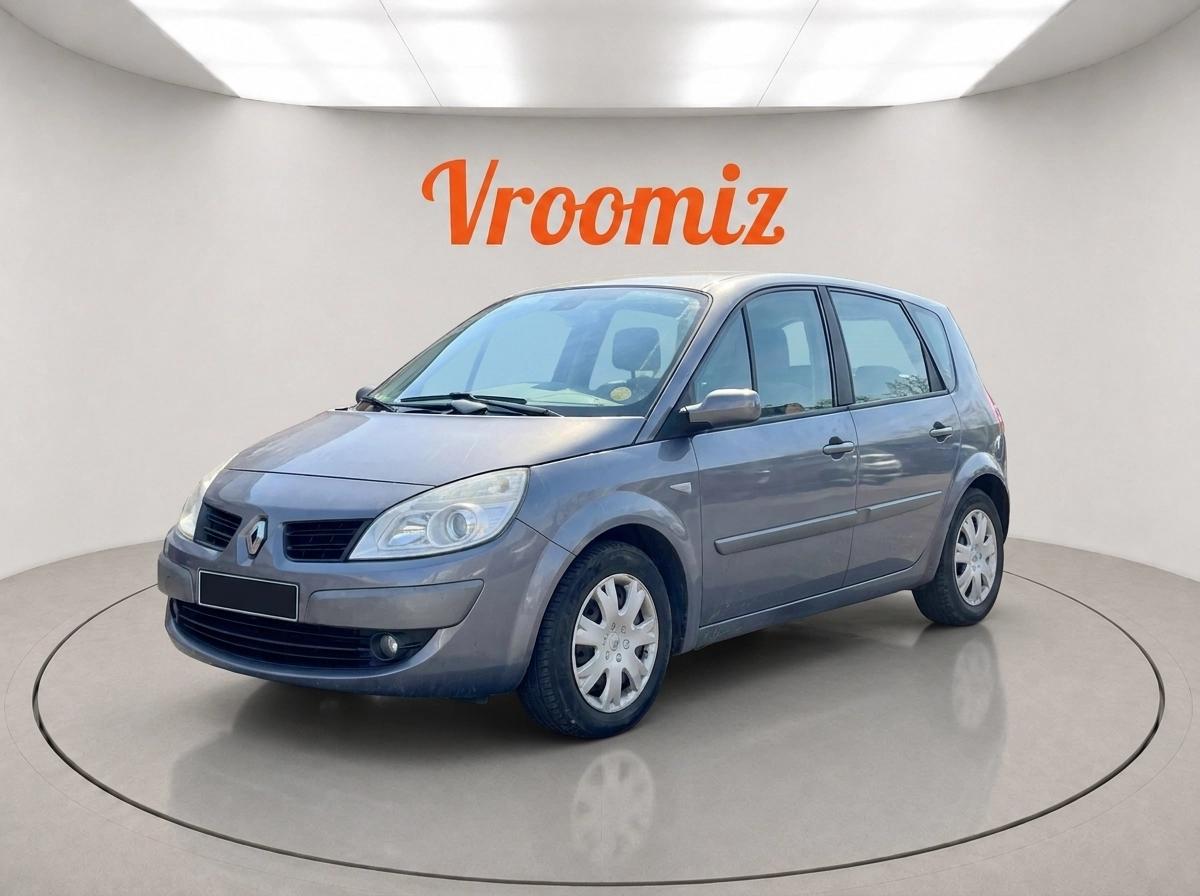 RENAULT Scenic