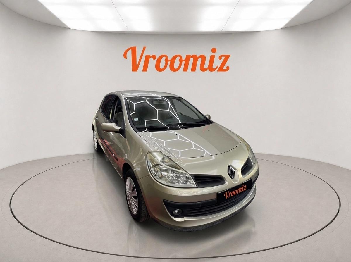 RENAULT Clio