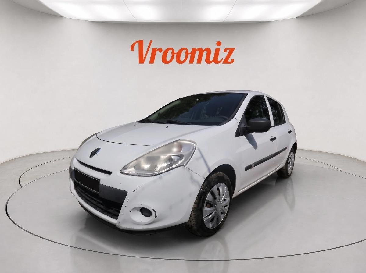 RENAULT Clio