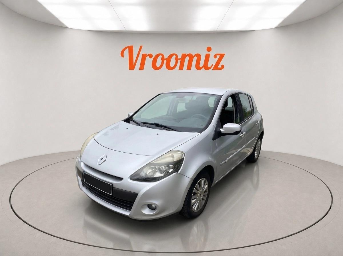 RENAULT Clio