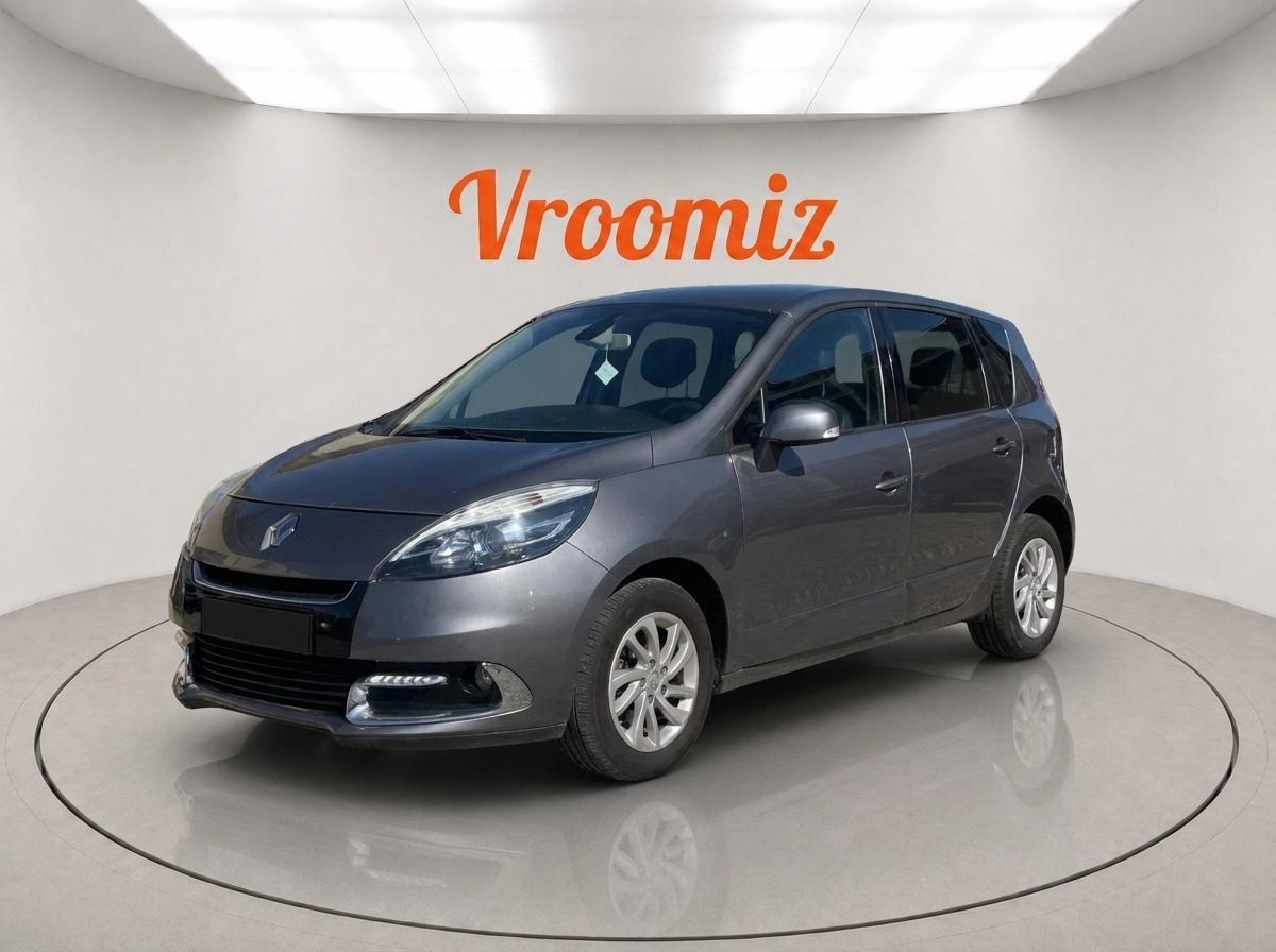 RENAULT Scenic