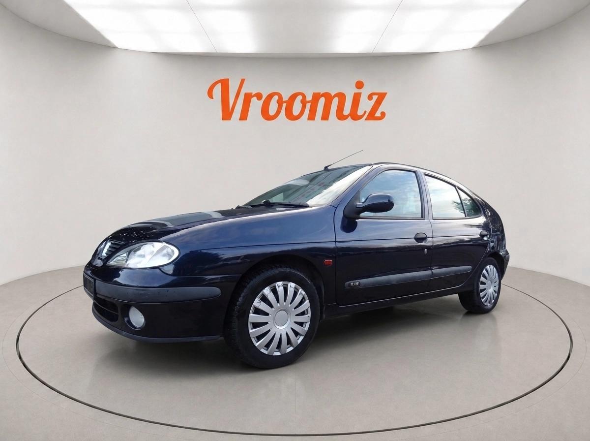RENAULT Megane