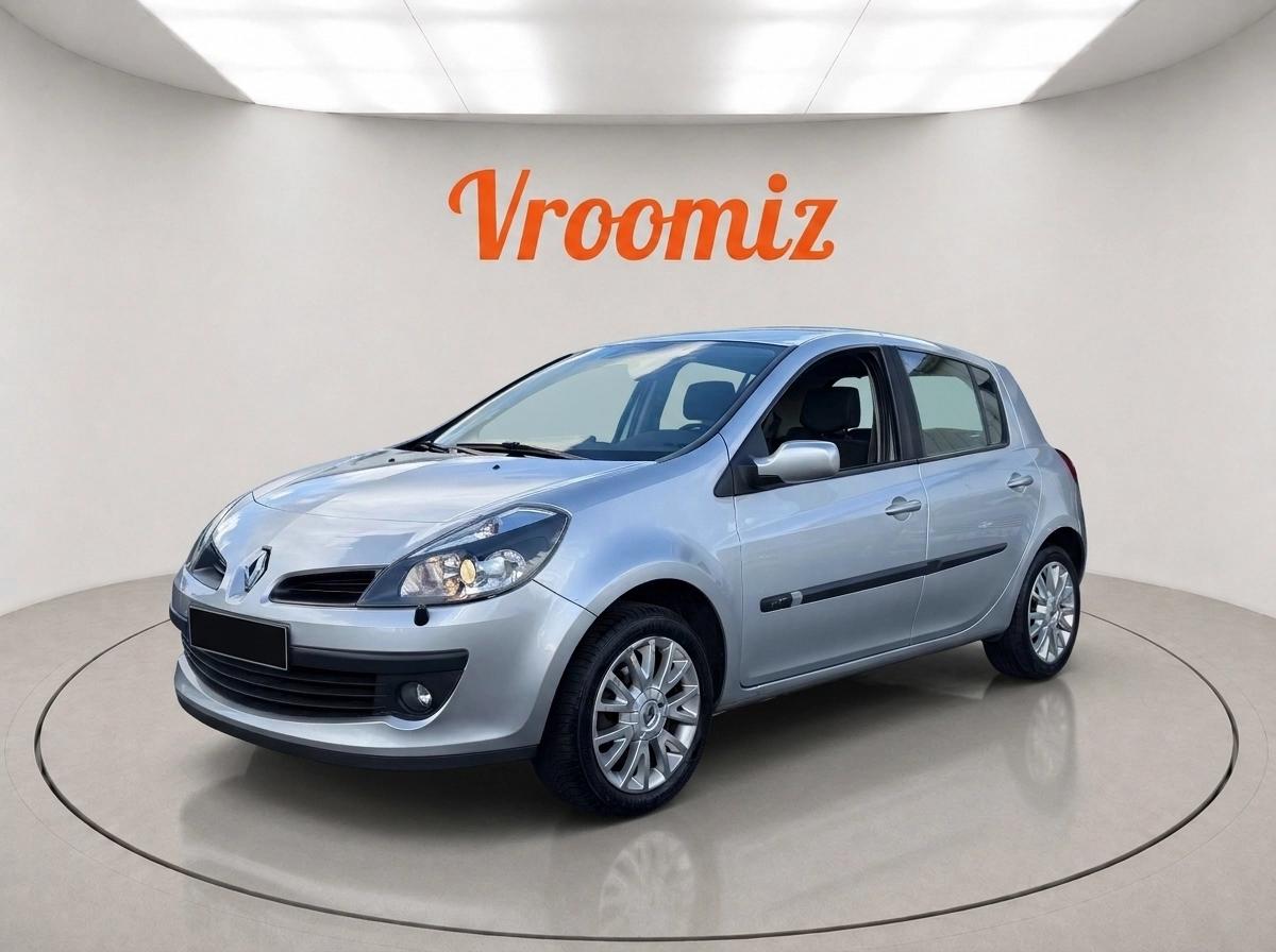 RENAULT Clio