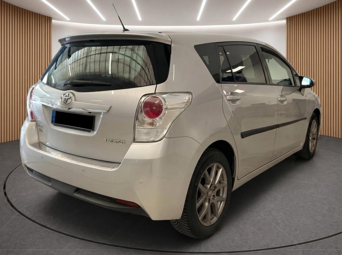 Toyota Verso 1.6 VVTI 132 STYLE