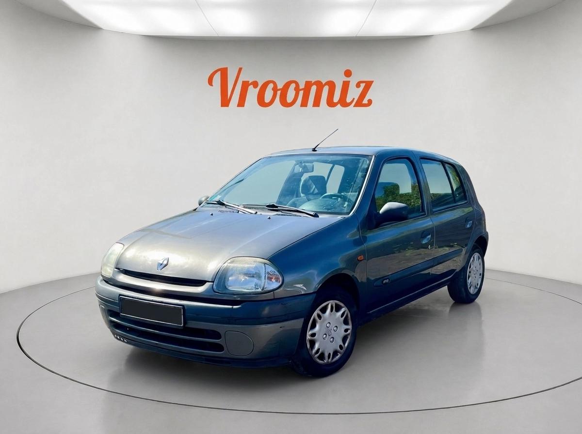 RENAULT Clio