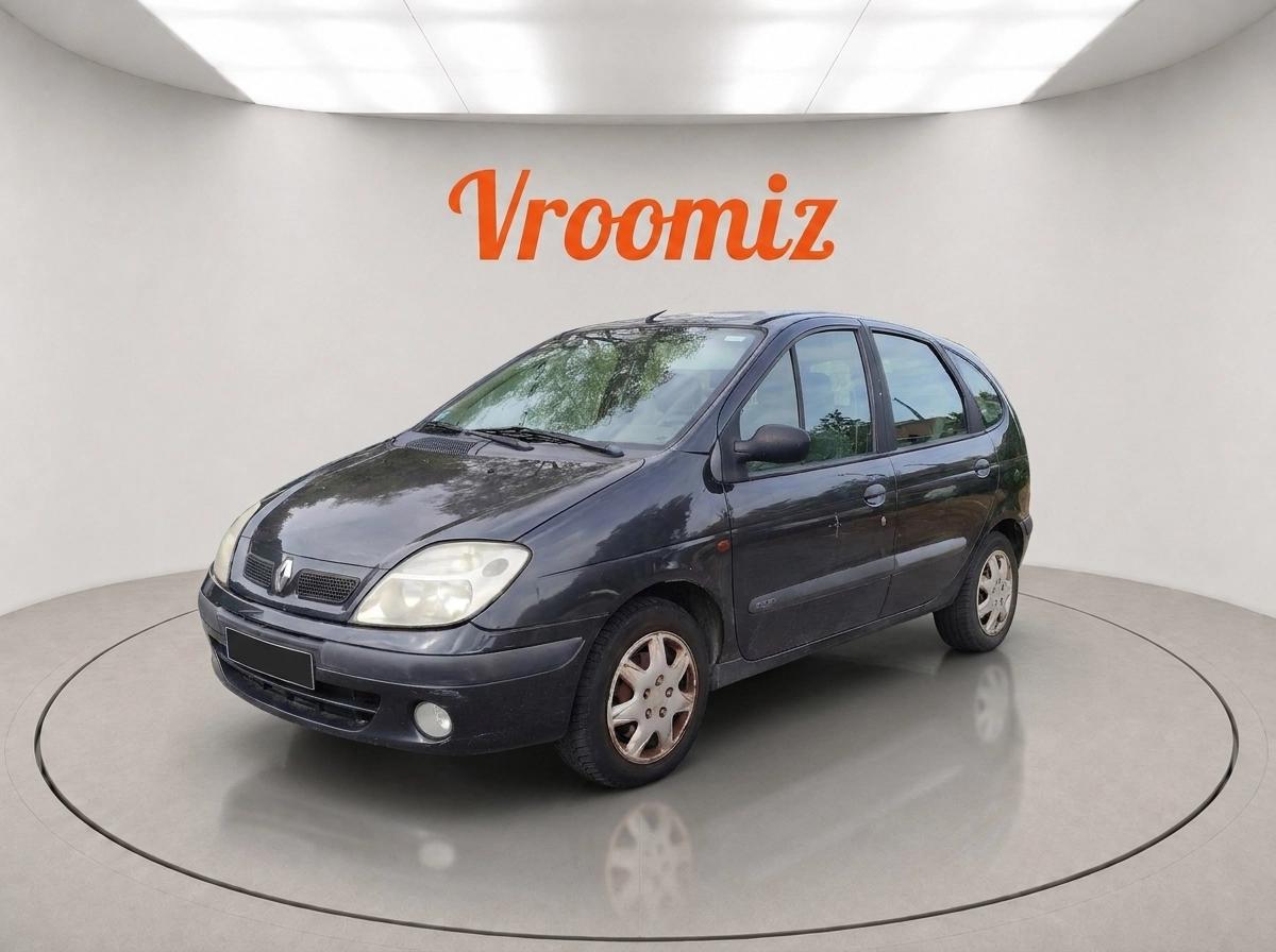 RENAULT Scenic