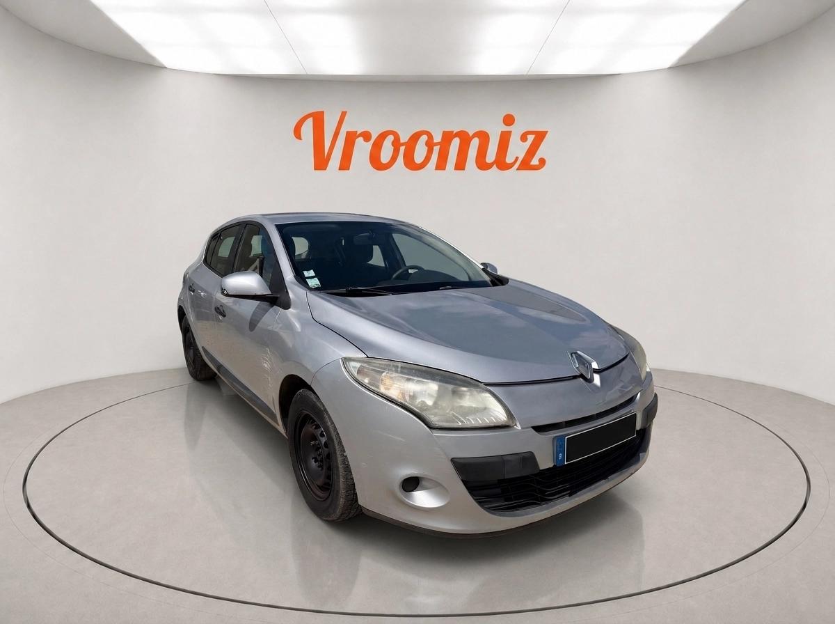 RENAULT Megane