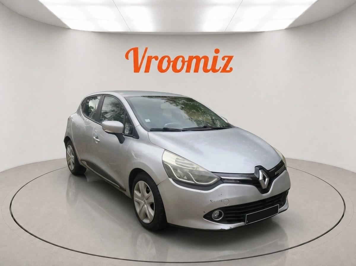 RENAULT Clio