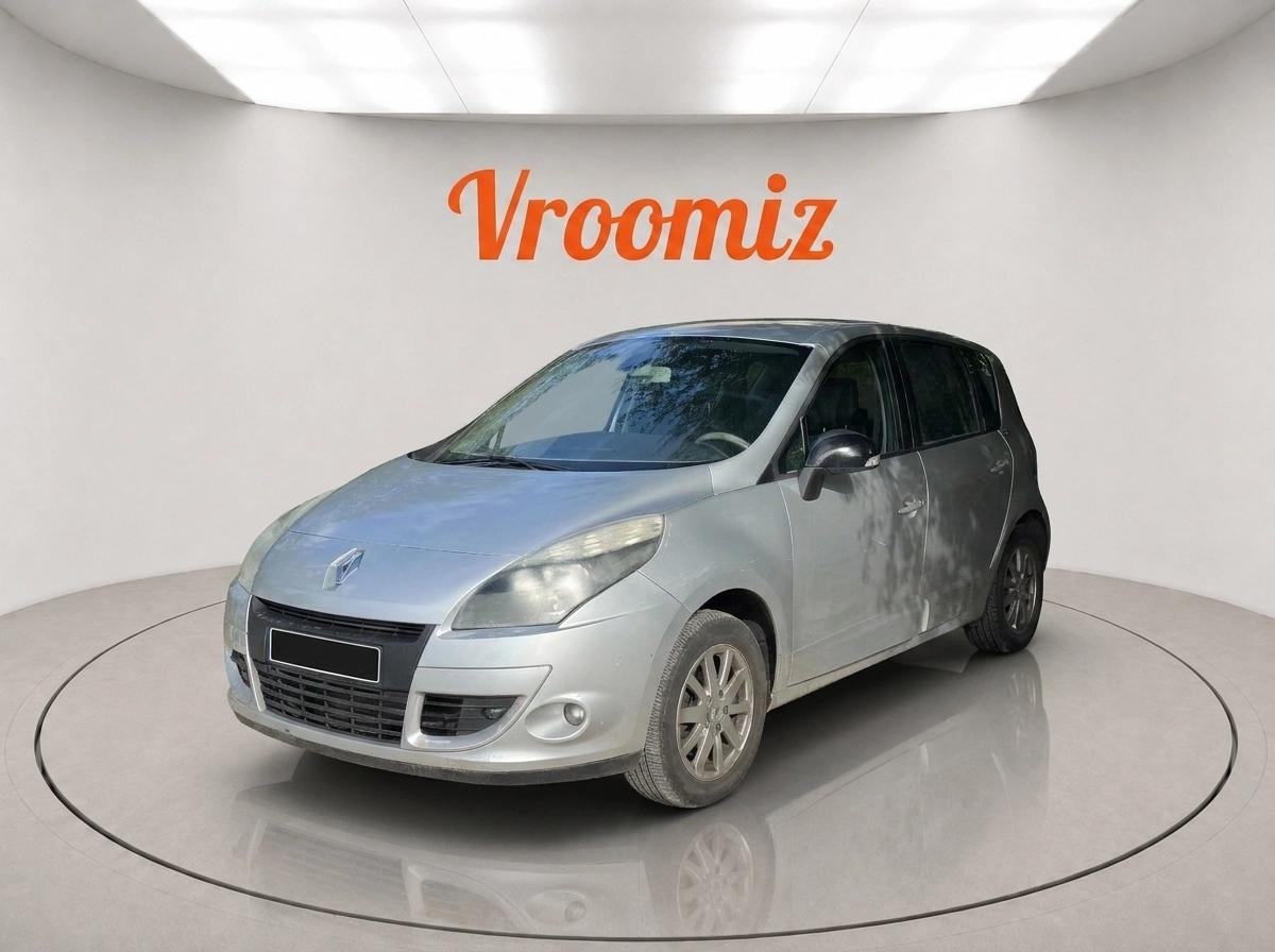 RENAULT Scenic