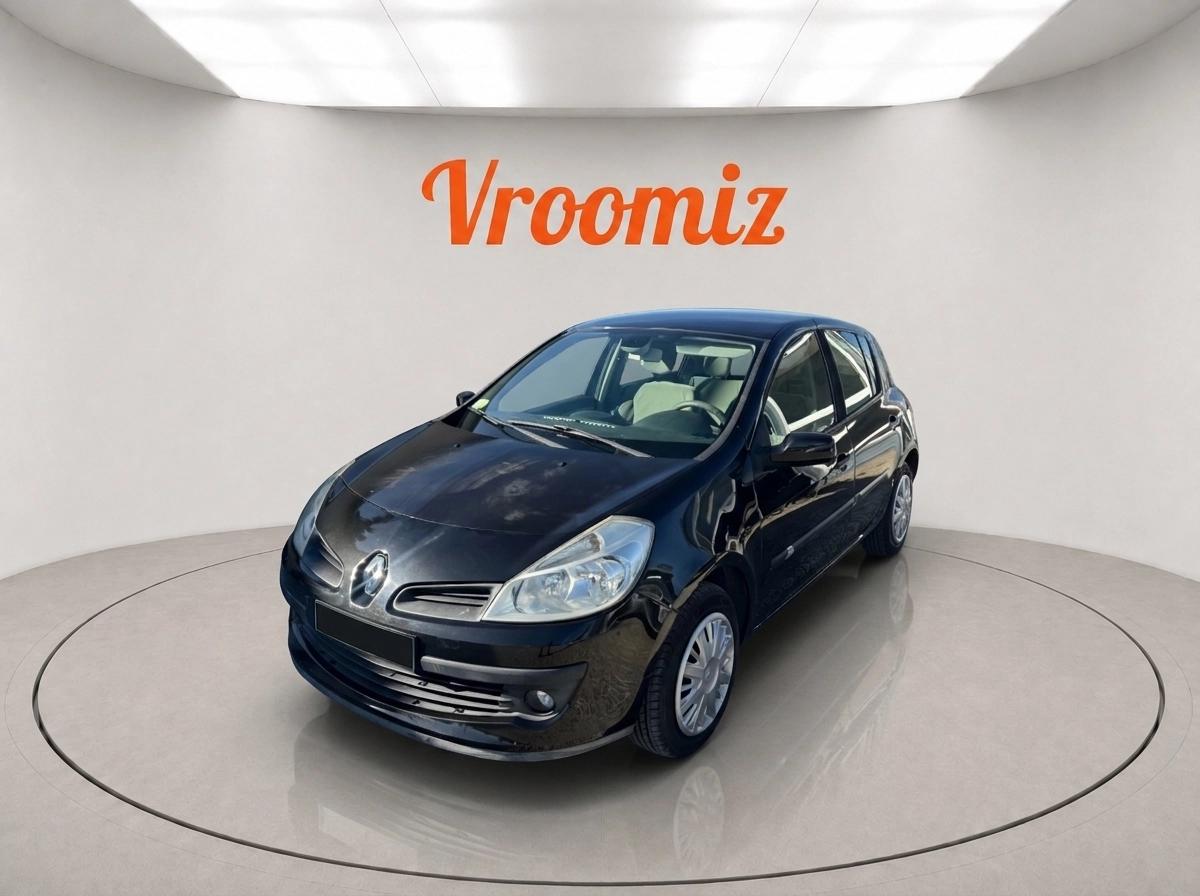 RENAULT Clio