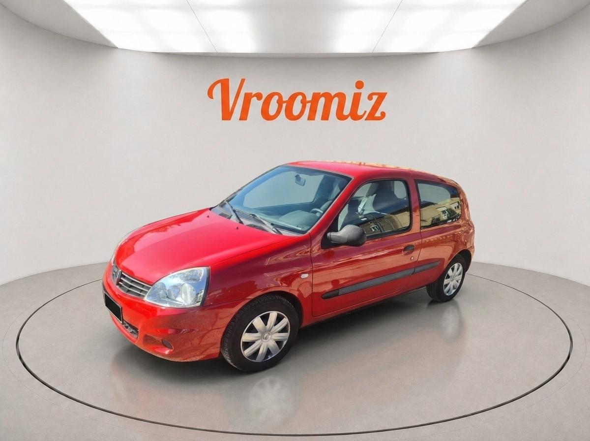 RENAULT Clio