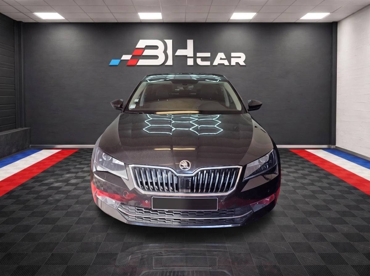 Skoda Superb - photo 2
