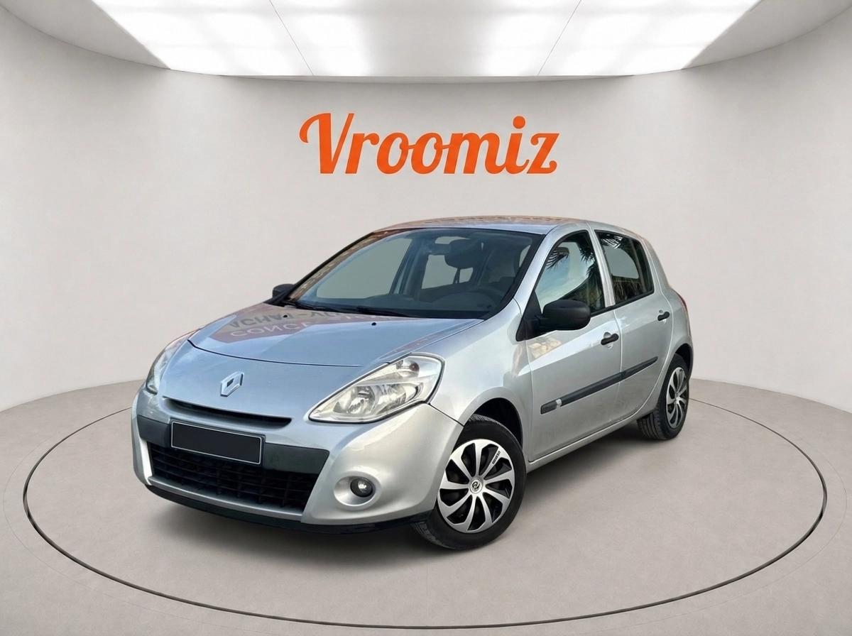 RENAULT Clio
