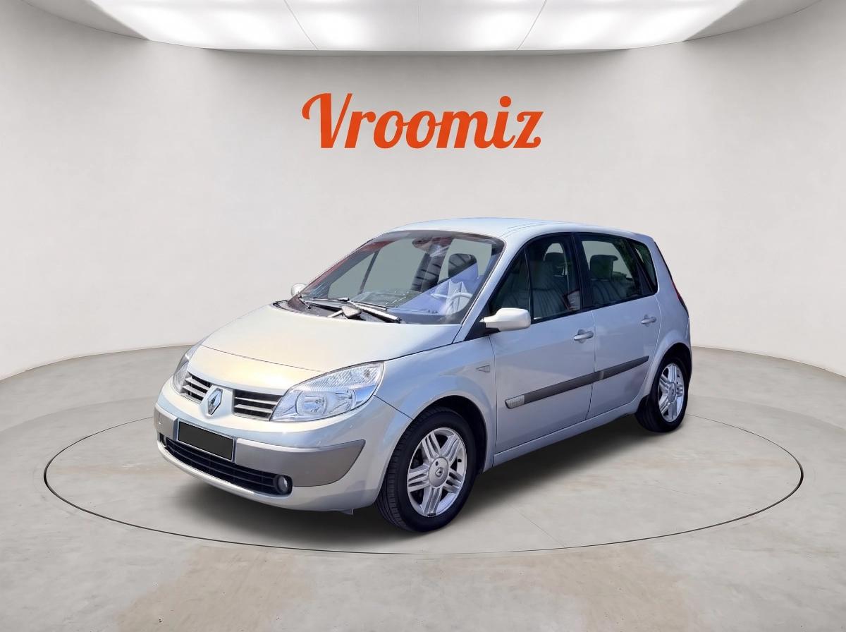 RENAULT Scenic