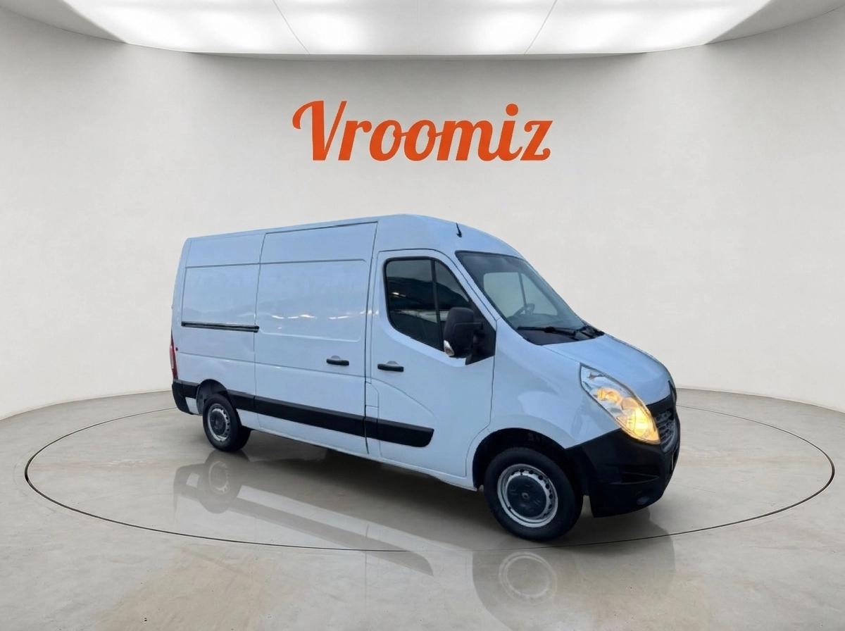 RENAULT Master Vu