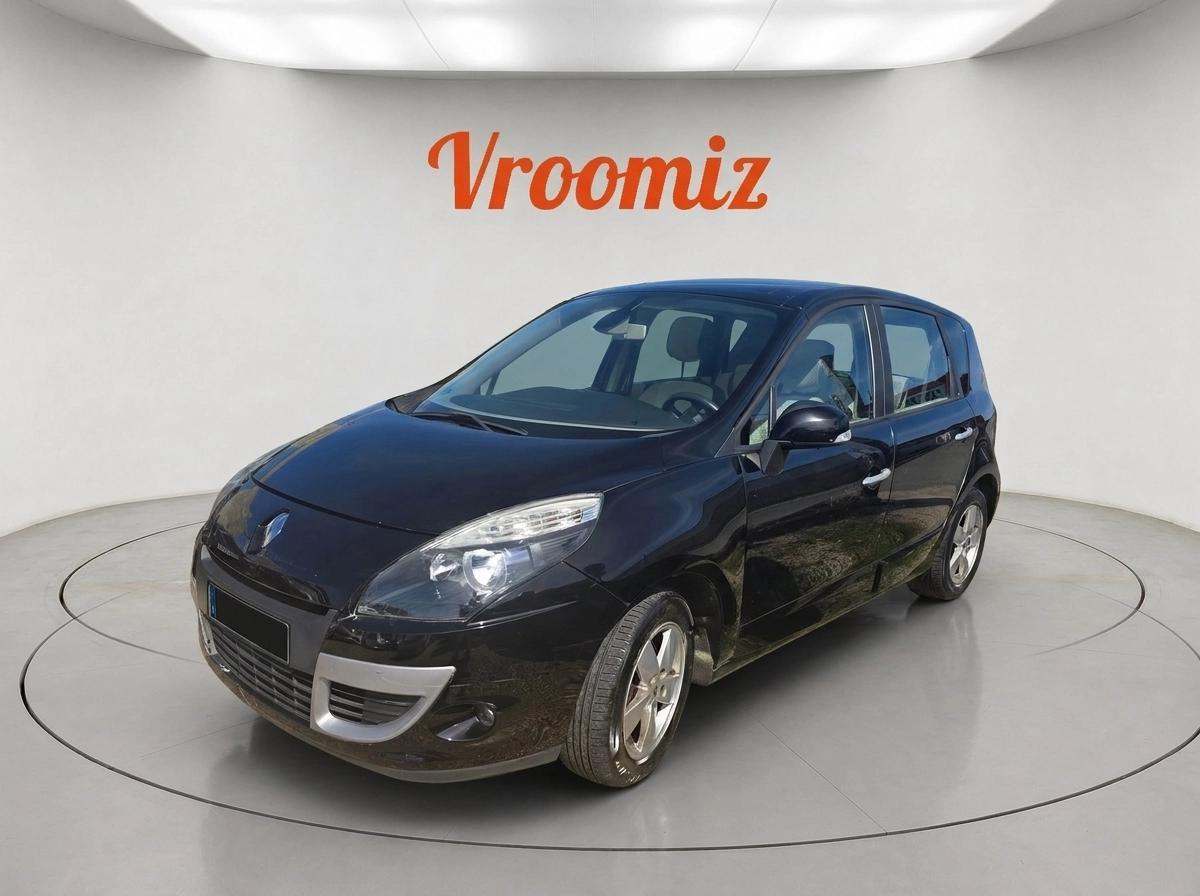 RENAULT Scenic