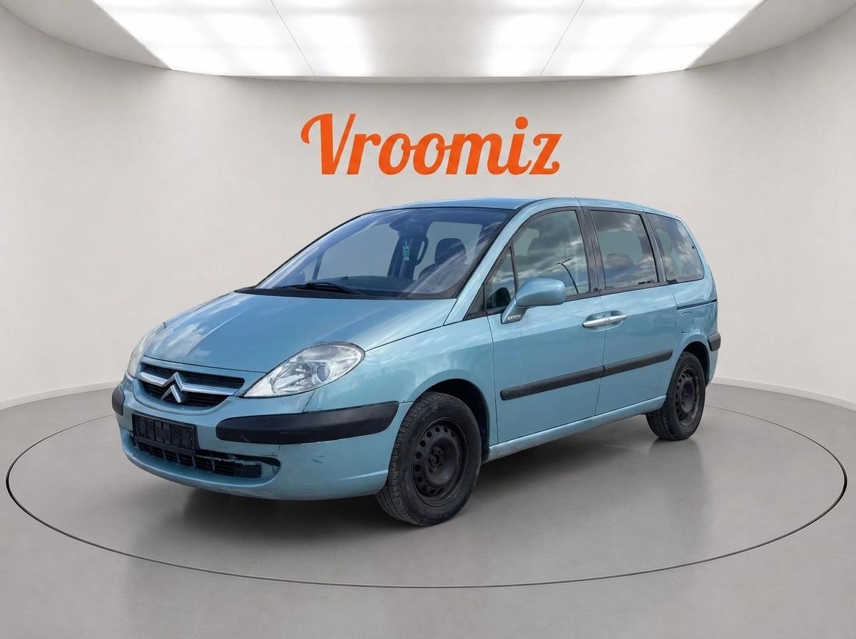 Citroën C8