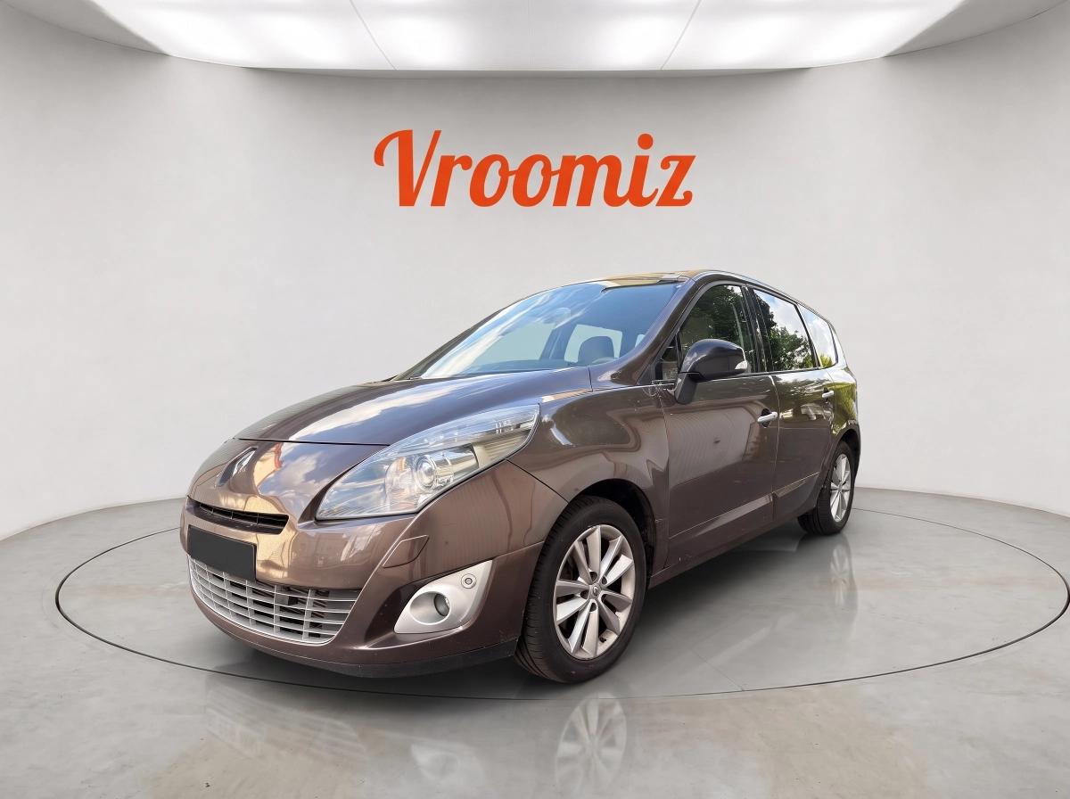 RENAULT Grand Scenic