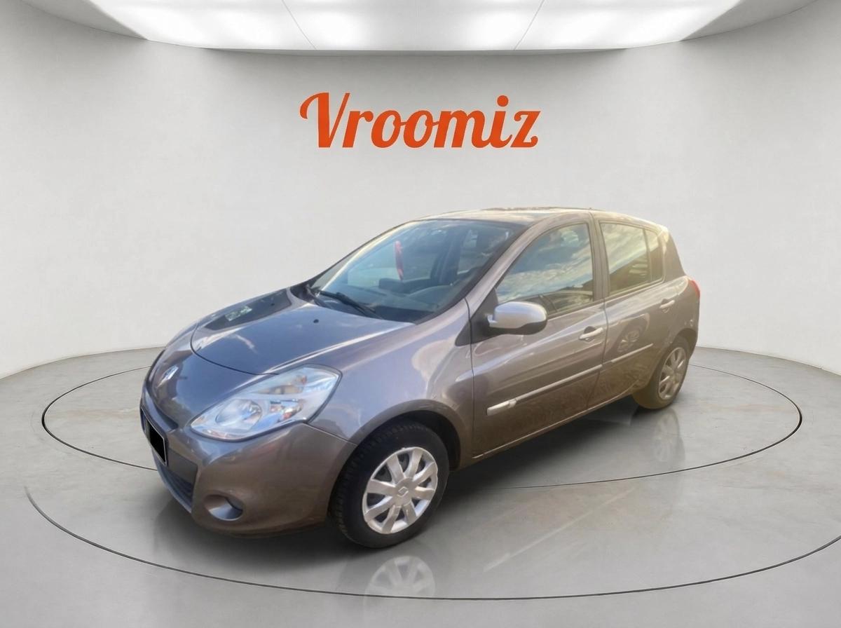 RENAULT Clio