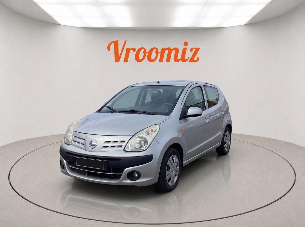Nissan Pixo