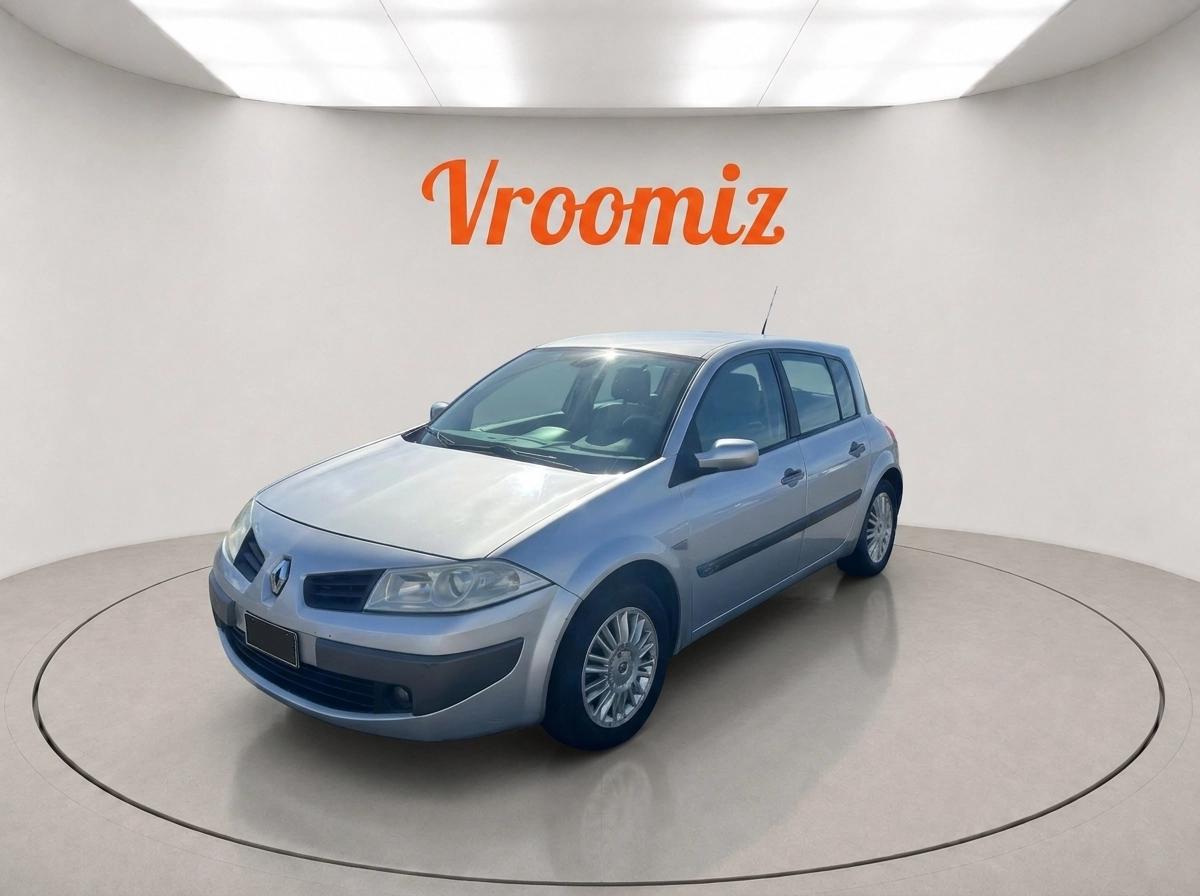 RENAULT Megane